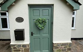 Stoop Cottage - In The Heart Of Quorn