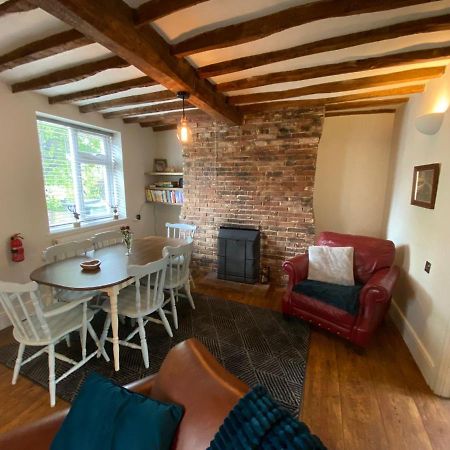 Stoop Cottage - In The Heart Of Quorn Quorndon Exterior photo
