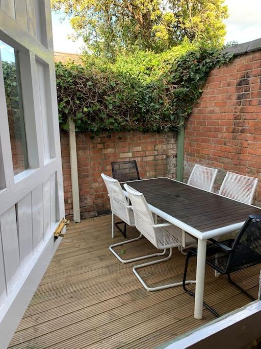 Stoop Cottage - In The Heart Of Quorn Quorndon Exterior photo