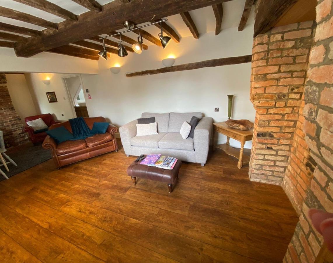 Stoop Cottage - In The Heart Of Quorn Quorndon Exterior photo